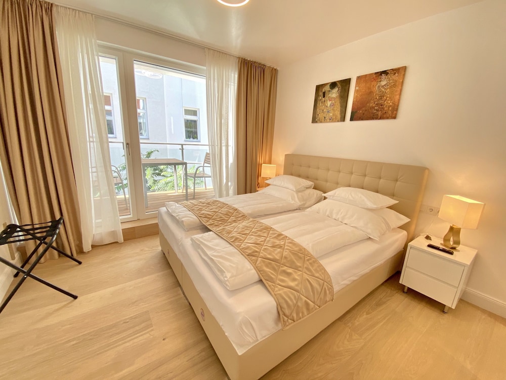 Vienna International Studios