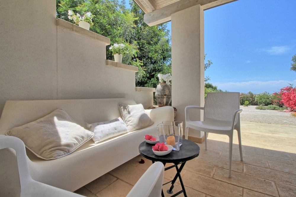 Antico Trullo Lovely House view 4