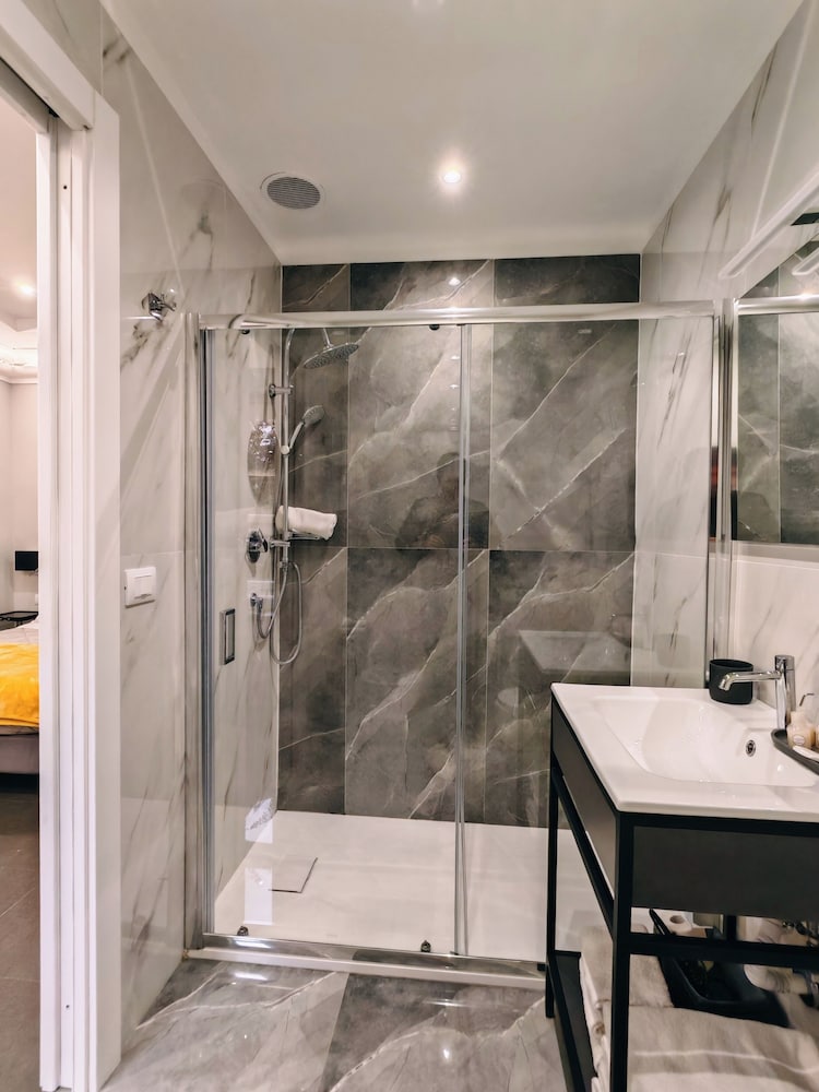AD Vatican Luxury Rooms