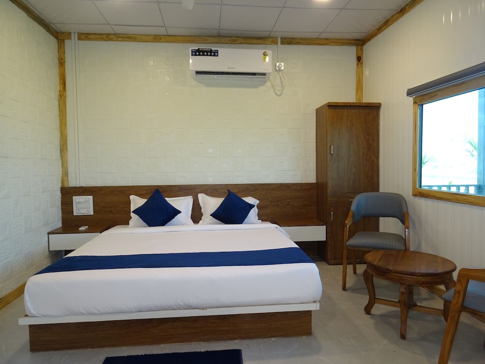 SIMBOR BEACH RESORT