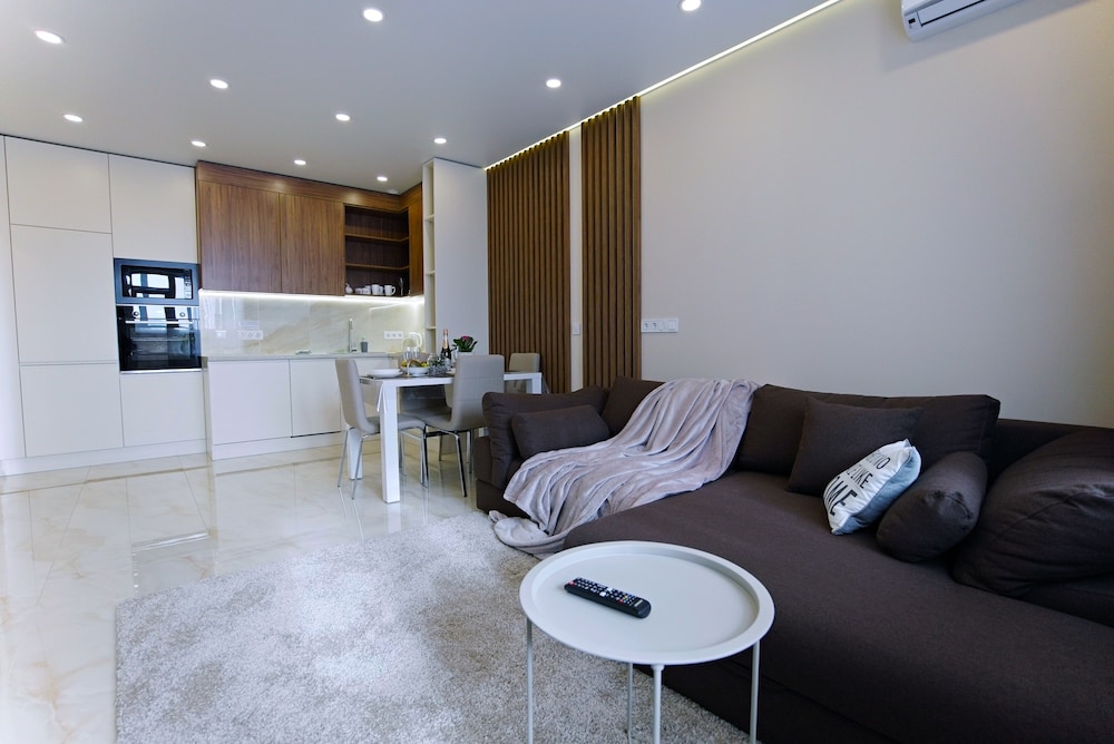 EcoLoft Studios