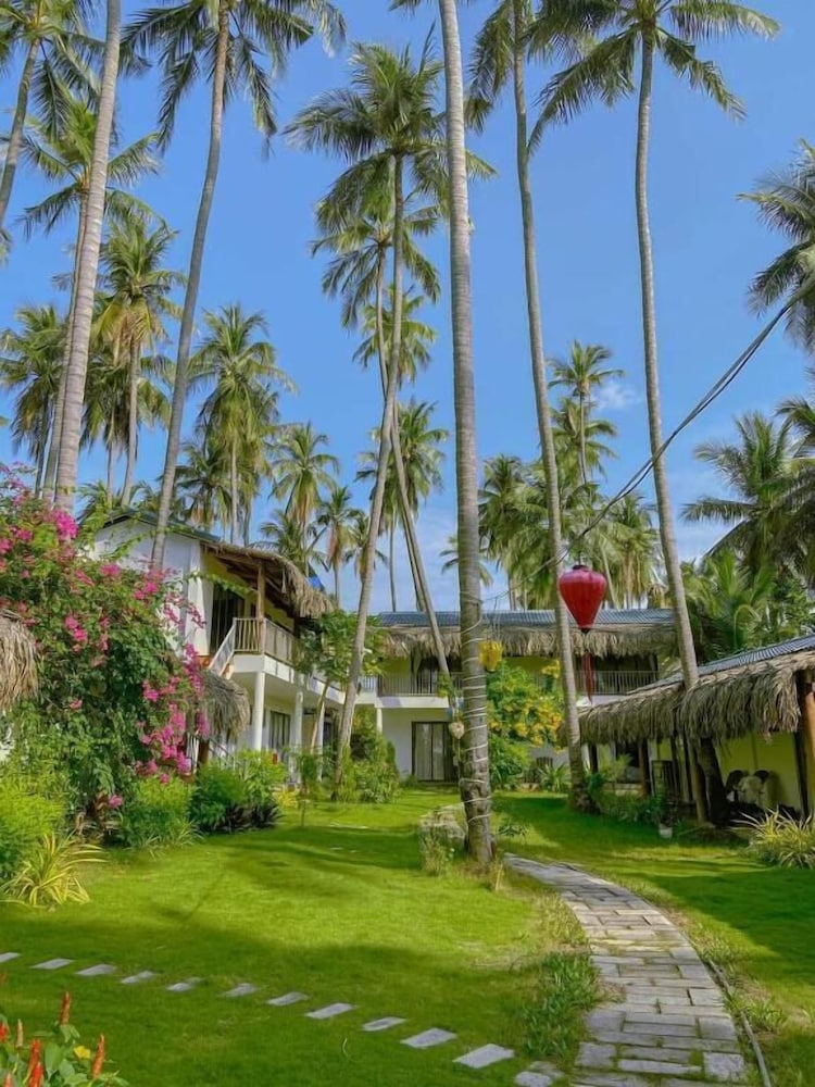 The Legend Coco Beach