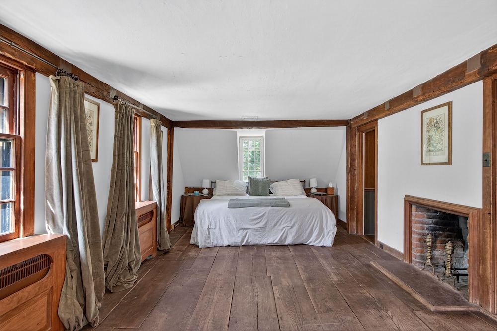 Storybook 330 Year Old Enchanting Estate 5 Bedroom Estate