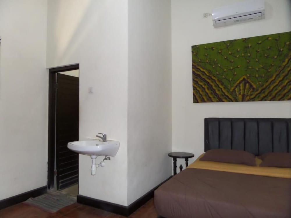 De Clove Guest House