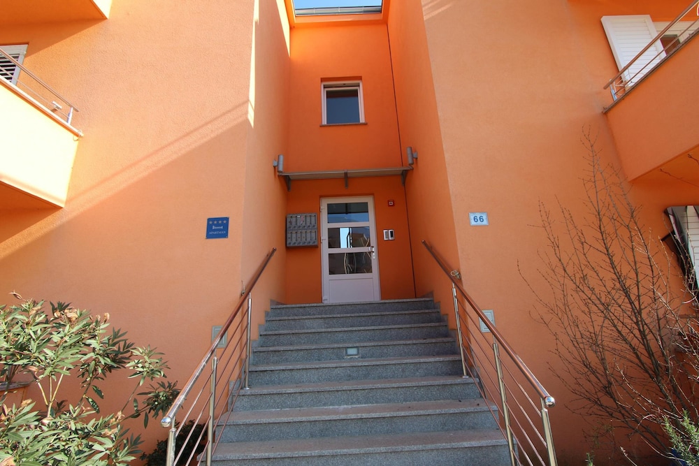 Apartments Hanna