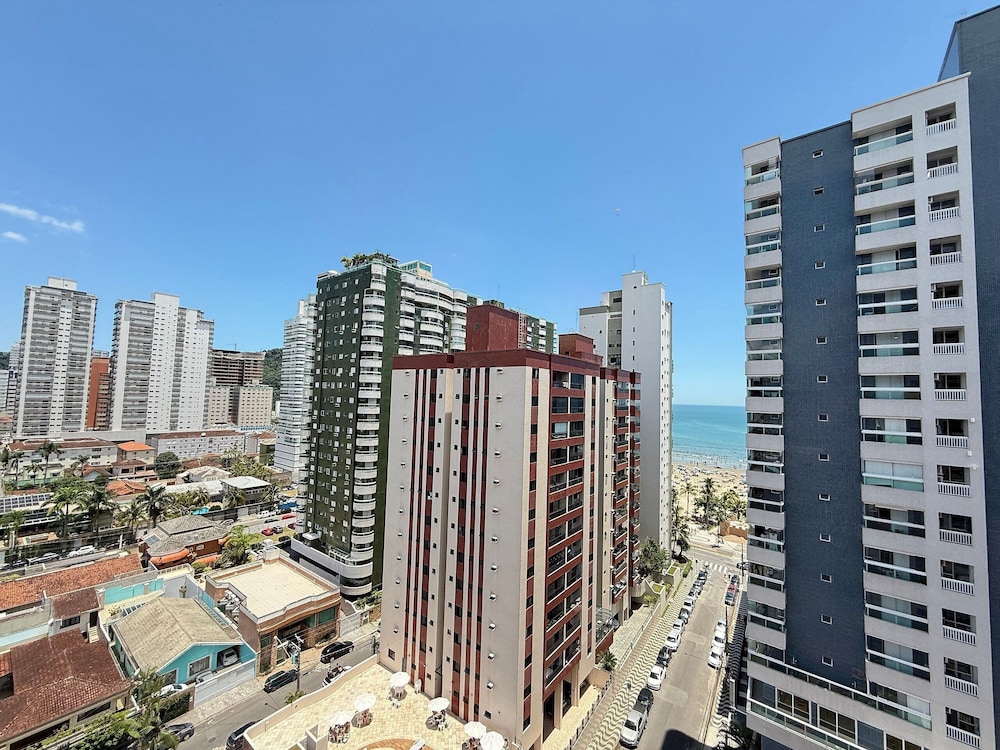 Pé na Areia Canto do Forte V