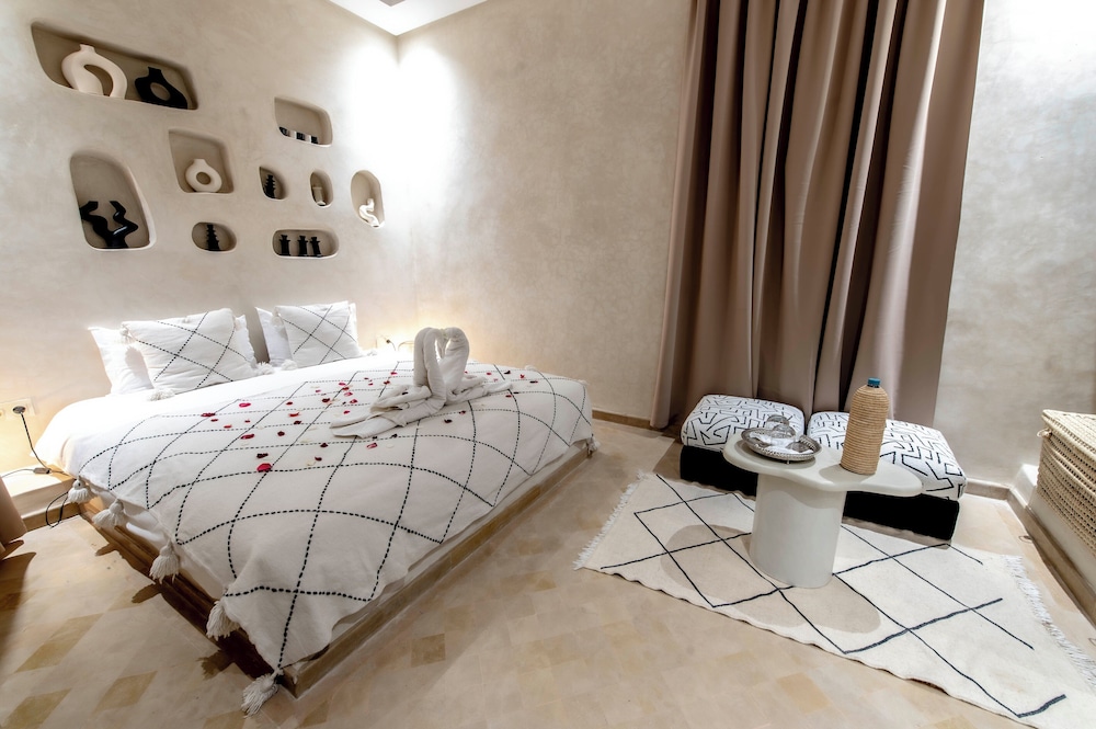 riad dar yousra
