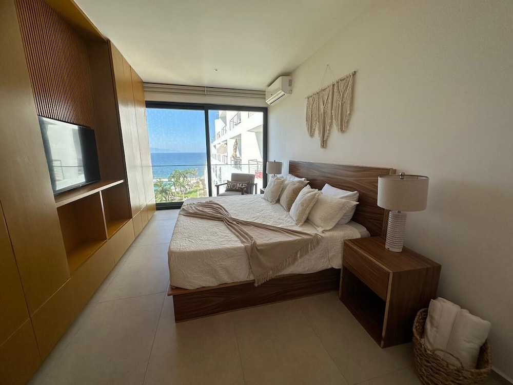 Aria Ocean Condominios