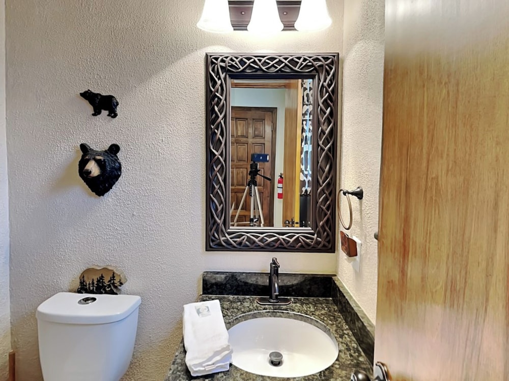 Innsbrook #254 by Ruidoso Vacation Rentals