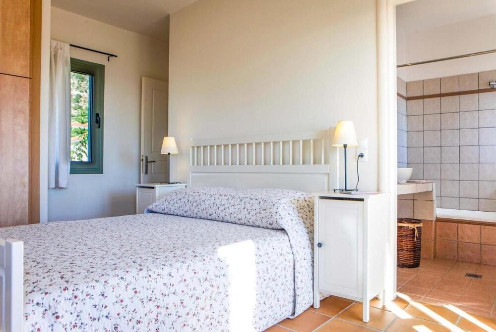 Villa Ionian Rose in Afrato