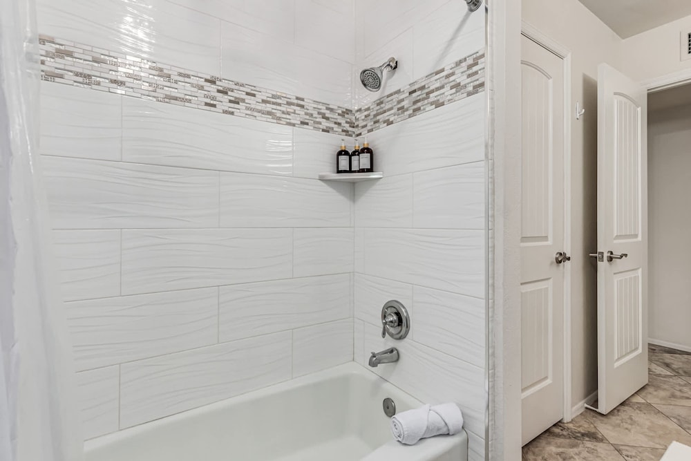 NEW Parkwood Retreat w Pool Spa Kierland