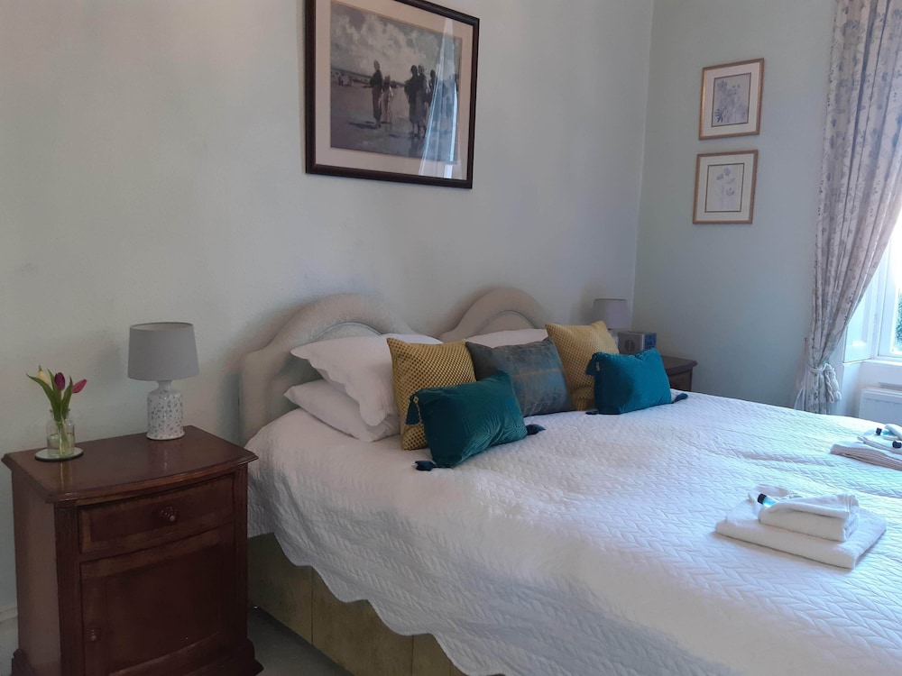 Brocks Guest House