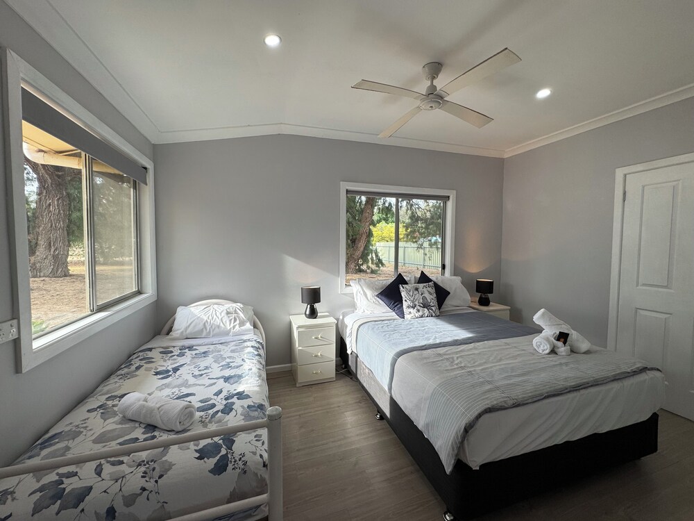 Hay Caravan Park
