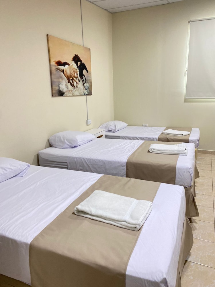 Hotel La Capilla - Suites & Apartments San Benito view 2