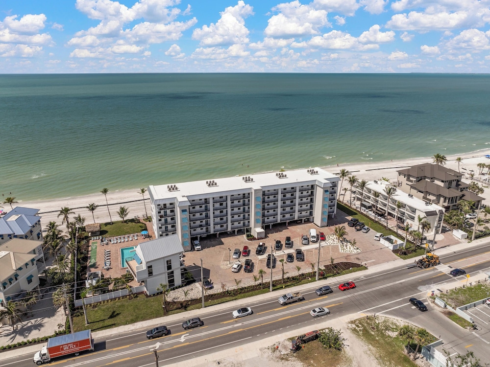 Seaside 5 by Distinctive Beach Rentals