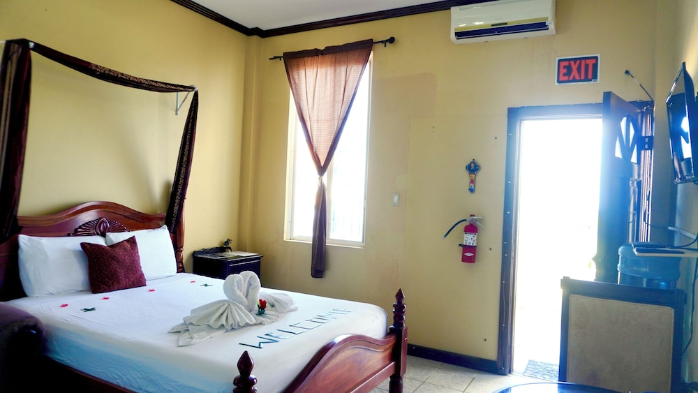 See Belize Sea View Vacation Rentals