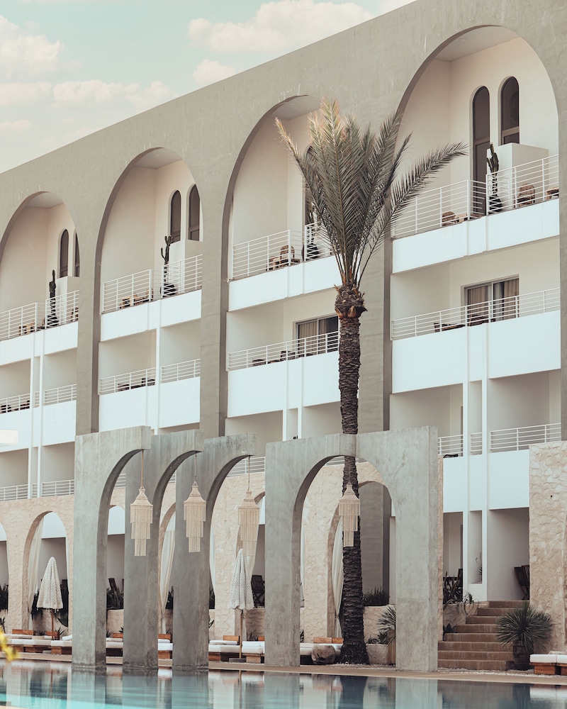 Ocean Blue Resort