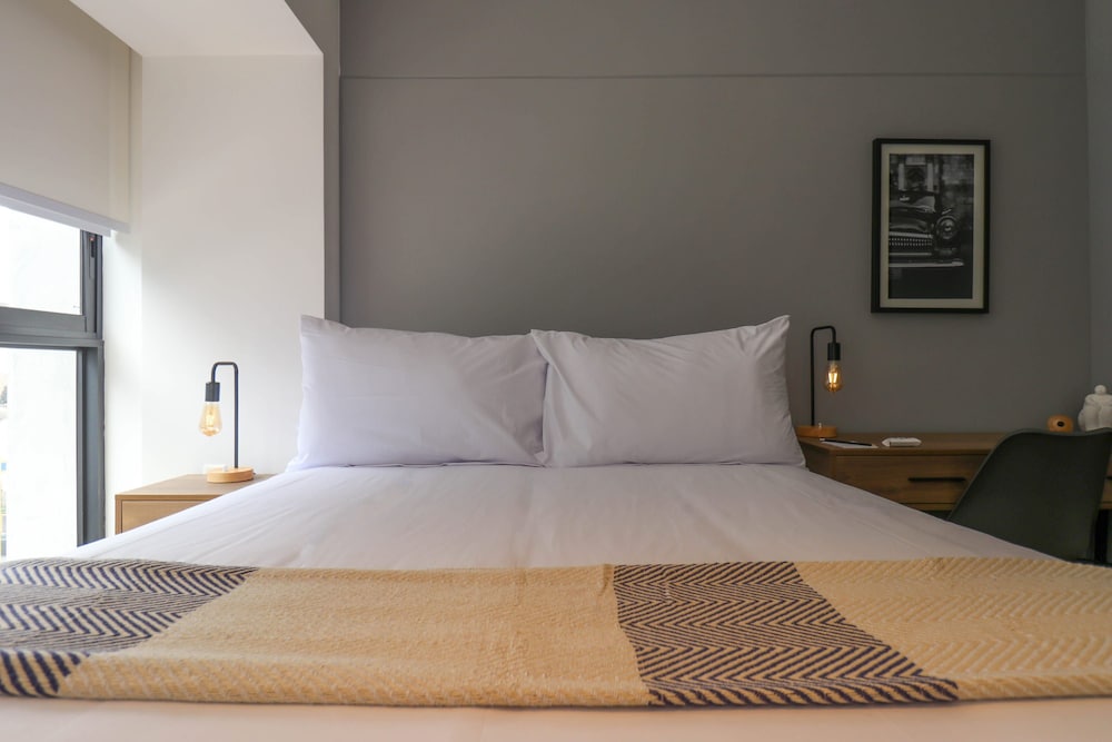 w Magnificent 2BR w Great Balcony in San Isidro