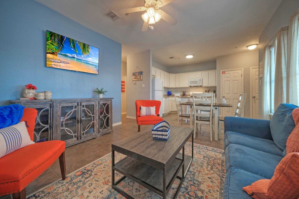 9 Costa Bahia Condos Sleeps 48 + Pool Minutes to the Beach
