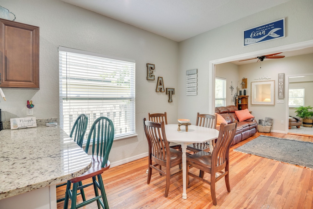 2 Blocks to Canal St: New Smyrna Beach Home