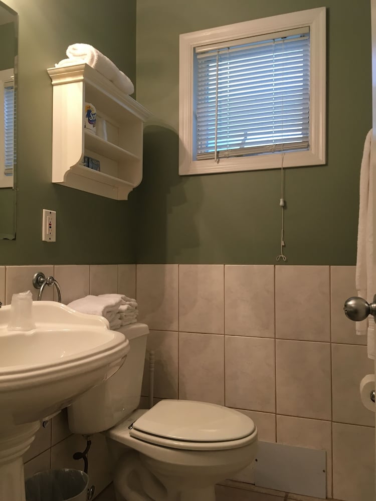 Westhampton Seabreeze Motel