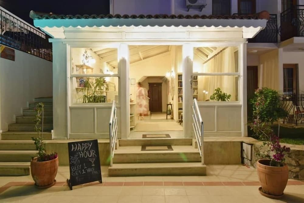 Olympos Hotel - Yetişkin Oteli - Image 14