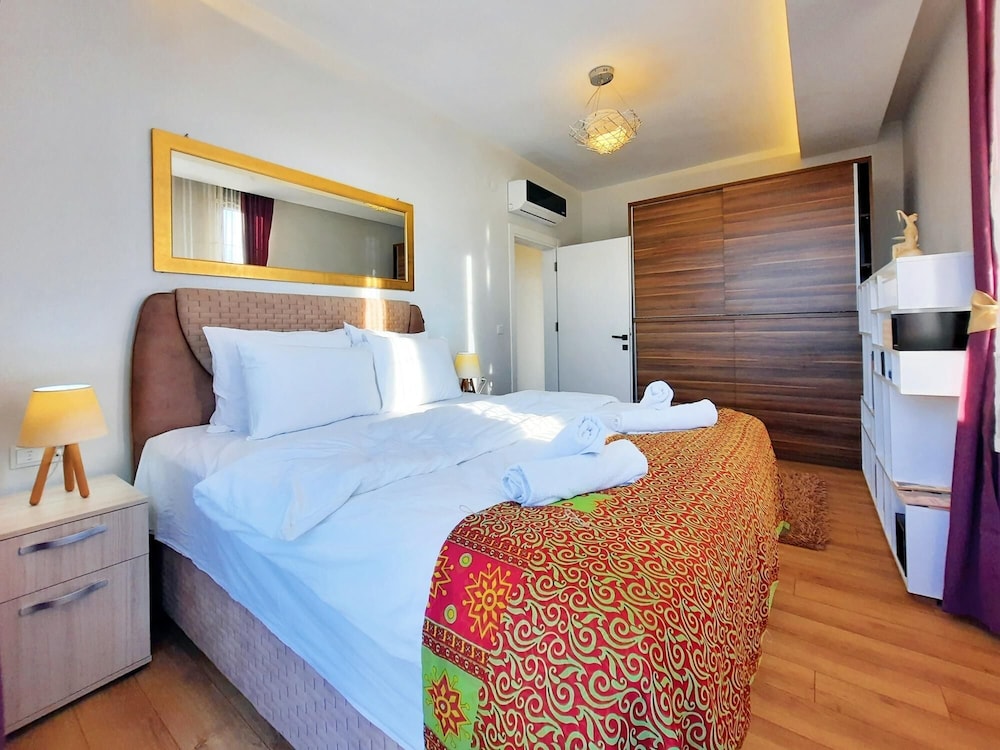 3 Br Apertment in Aksu