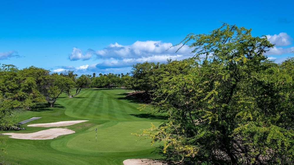 Spacious Townhome - Stunning Golf Course Views - Pool & Fitness- Vrkcv