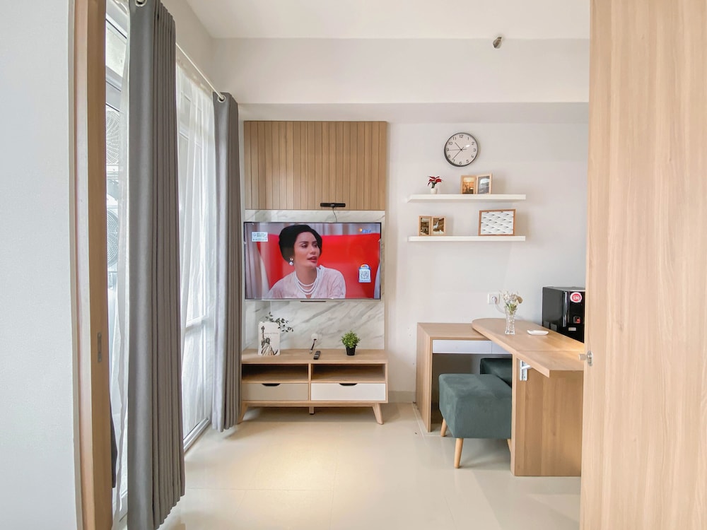 Modern Look 1Br Apartment At Vasanta Innopark