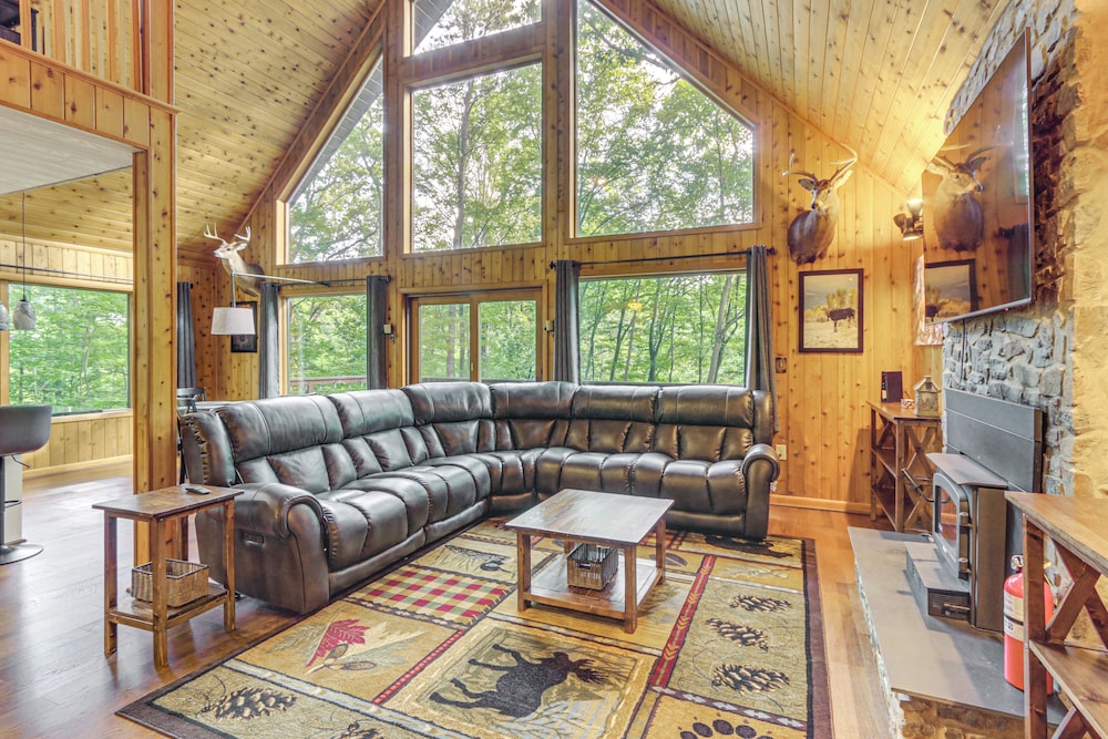 11 Mi to Gettysburg: Serene Home in Fairfield