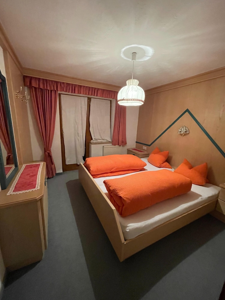Apartment in Wald Near Hochzeiger Ski Area