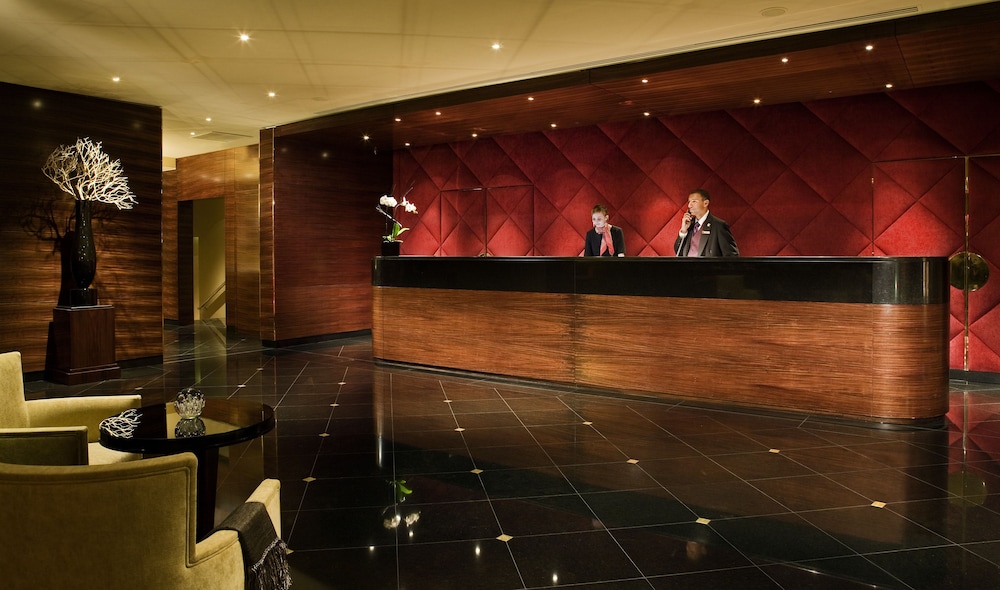 Warwick Champs-Elysées Paris