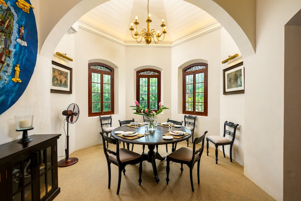Elliot House Galle