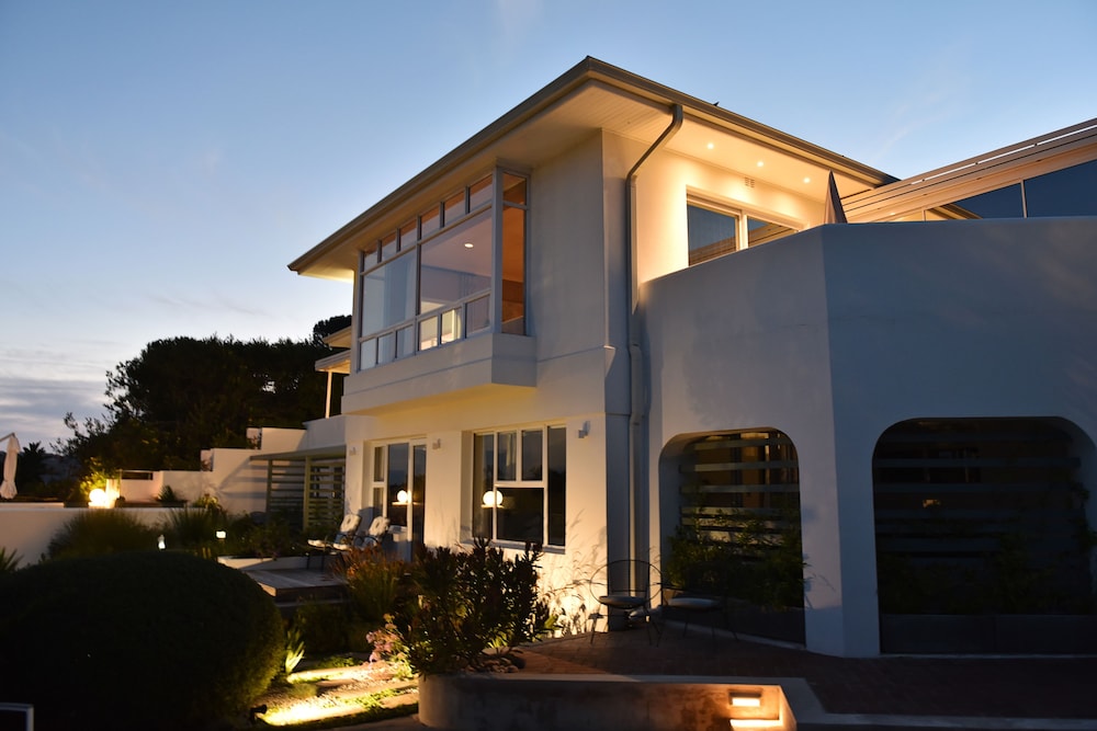 Vilacqua Boutique Guest Villa