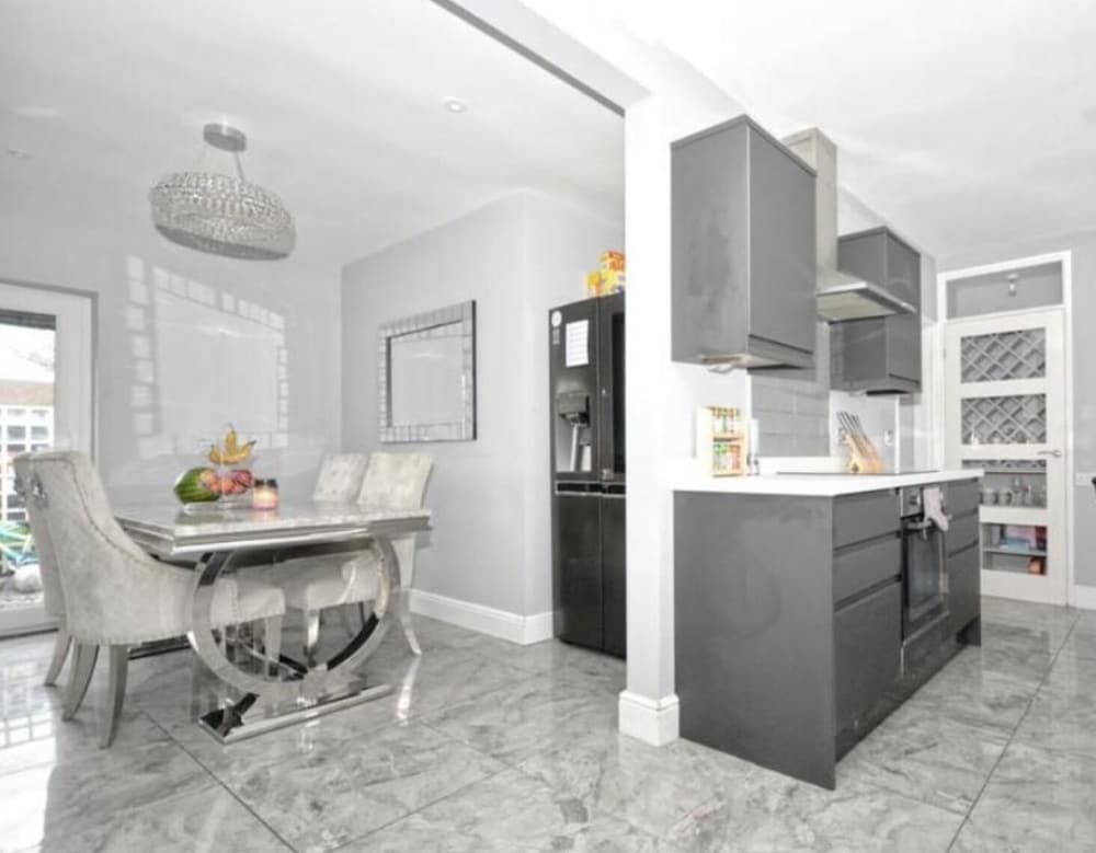 Immaculate 3-bed House in Bungay view 3