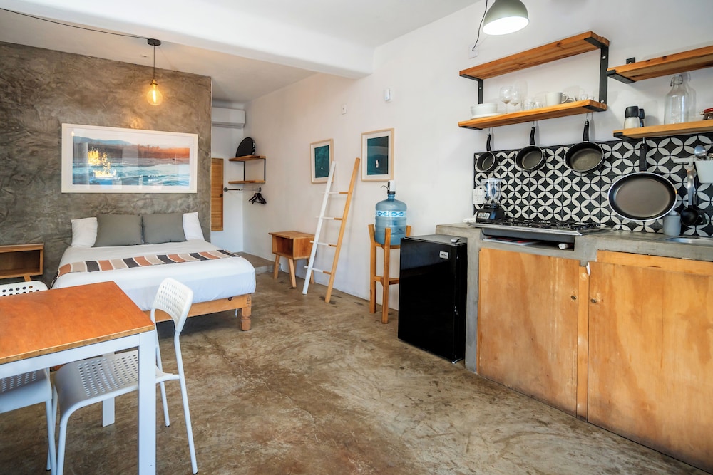 Sayula Home