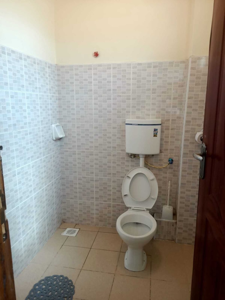 Lux Suites Pipeline Apartments Milimani