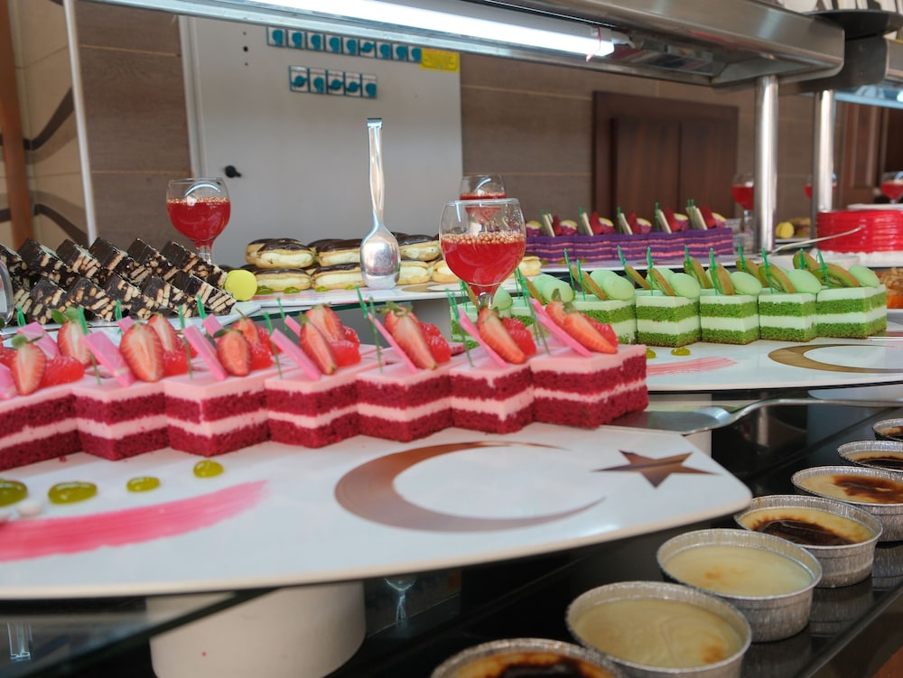 White Gold Hotel & Spa - Image 39