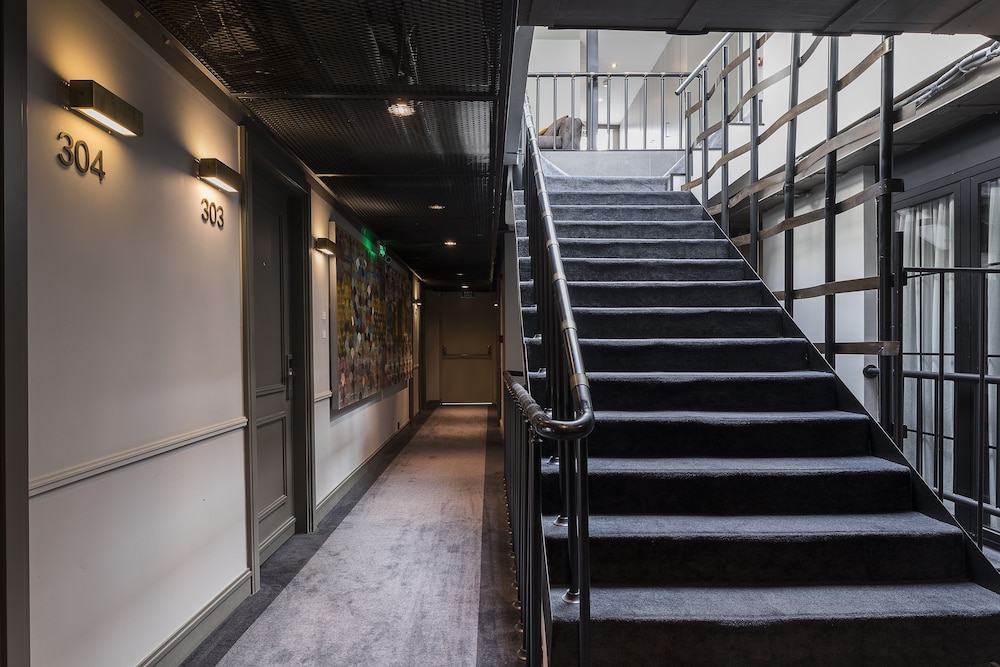 Nabu Hotel - Image 56