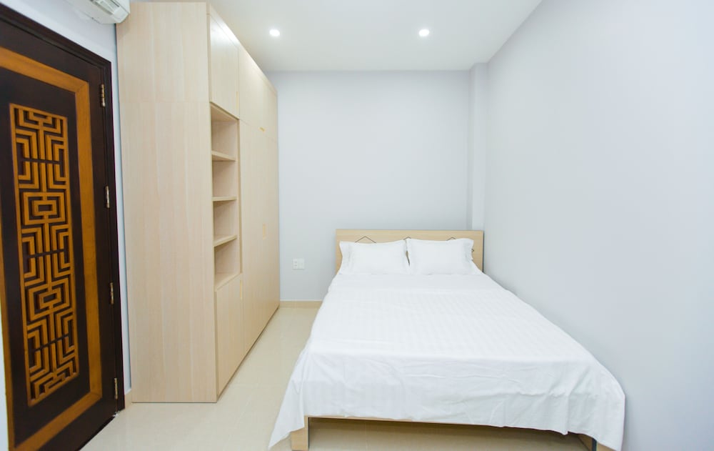CBD Home - Home in Central - The Art