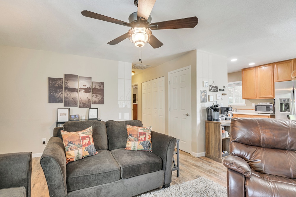 Coulterville Home w/ Gazebo Near Lakes & Hiking!