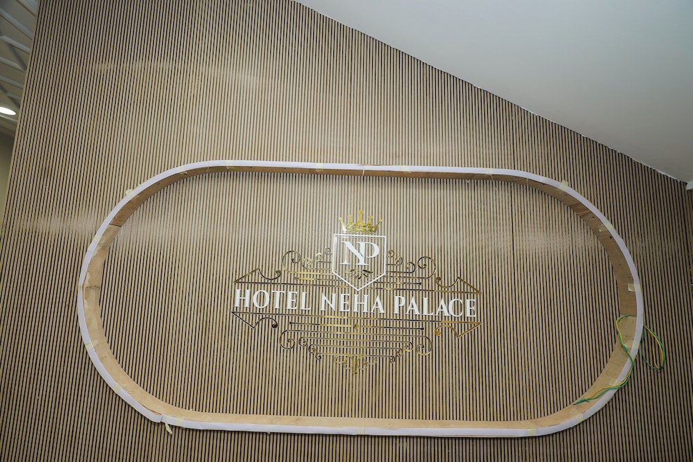 Hotel Neha Palace