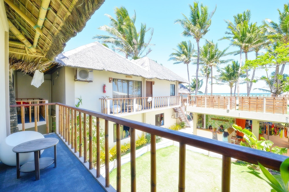 Hangin Kite Center & Resort