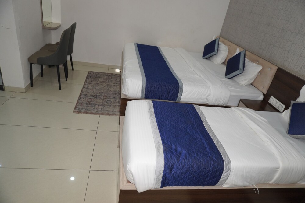 Hotel Hanuman Palace