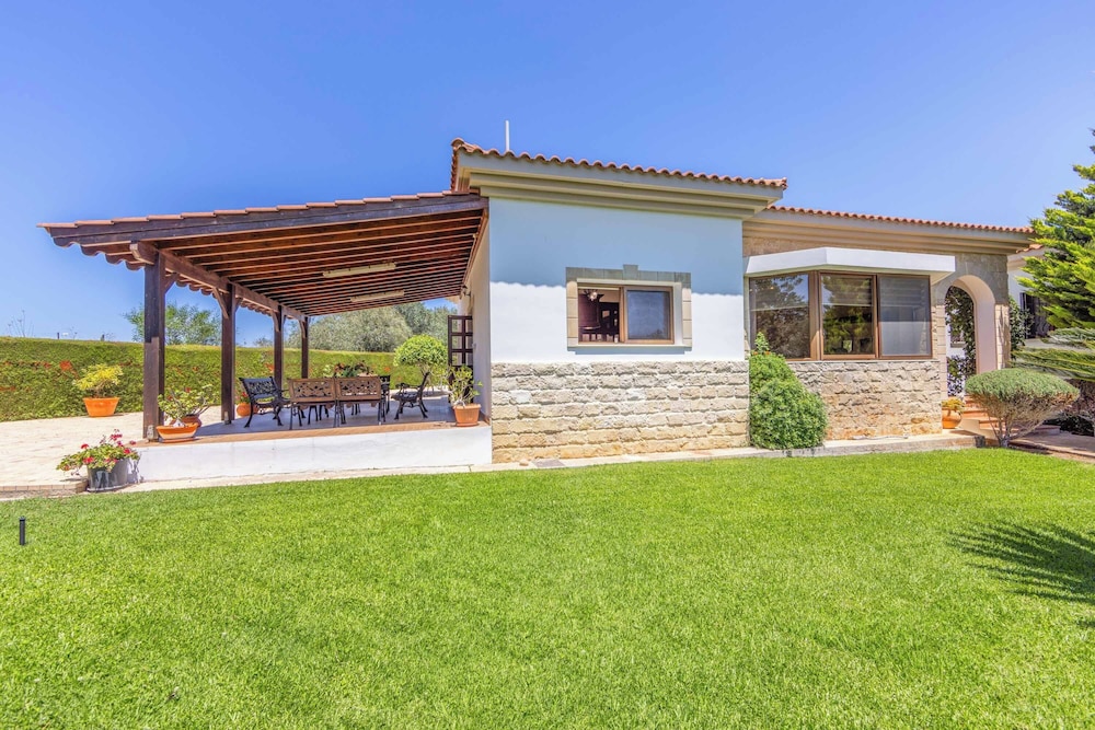 Villa Meadowlands