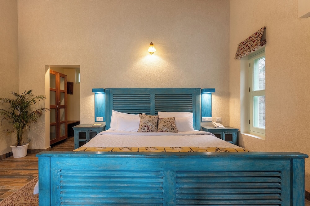 Echor Malusara Lakeview Retreat Bhimtal