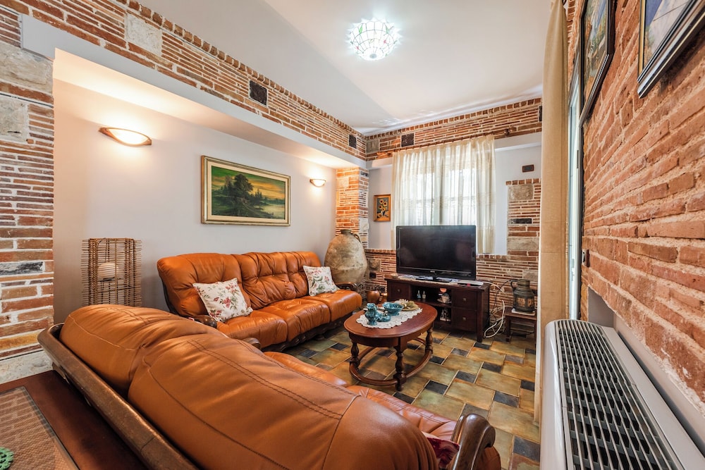 The Antique Villa Seaside