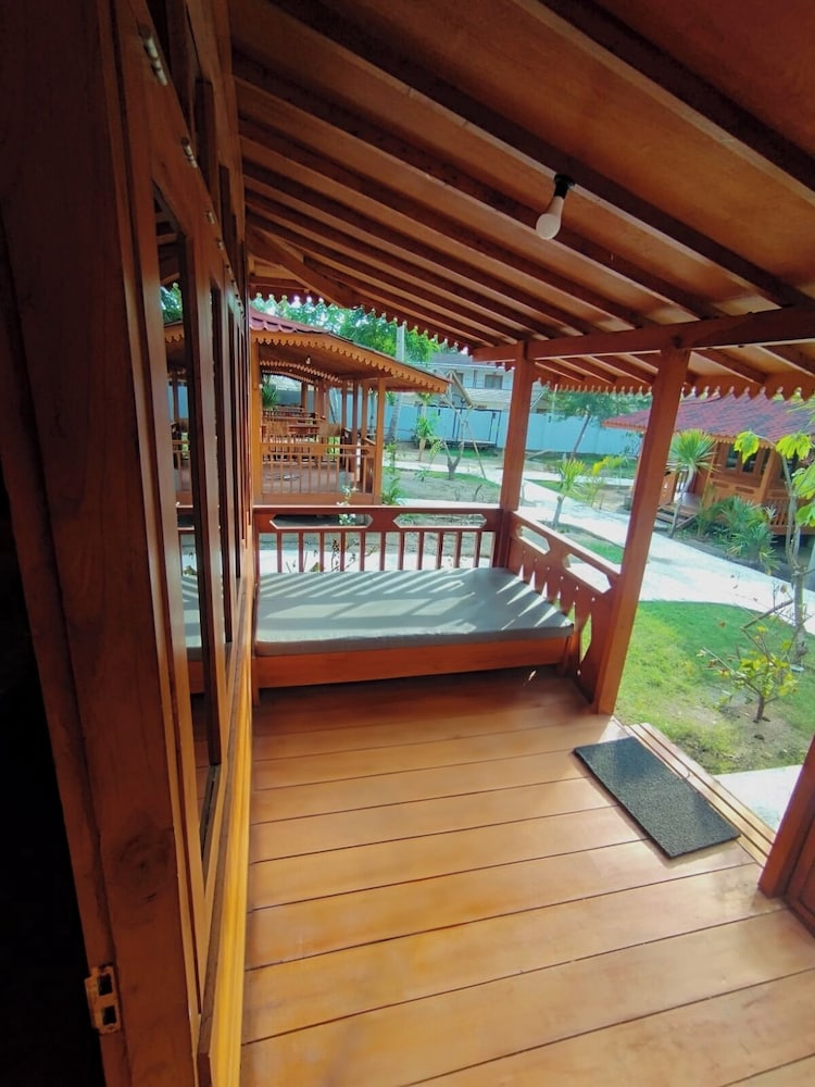 Westwood Bungalow