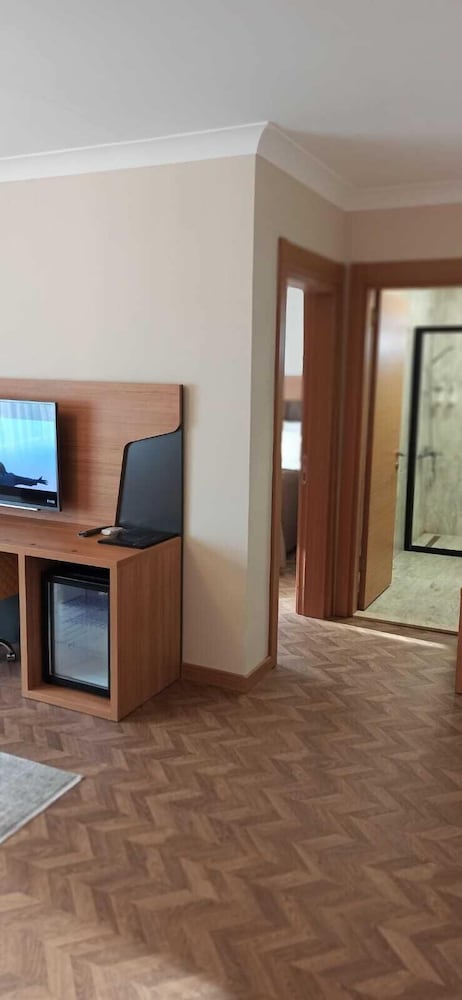 Ak Life Otel & Suit - Image 26