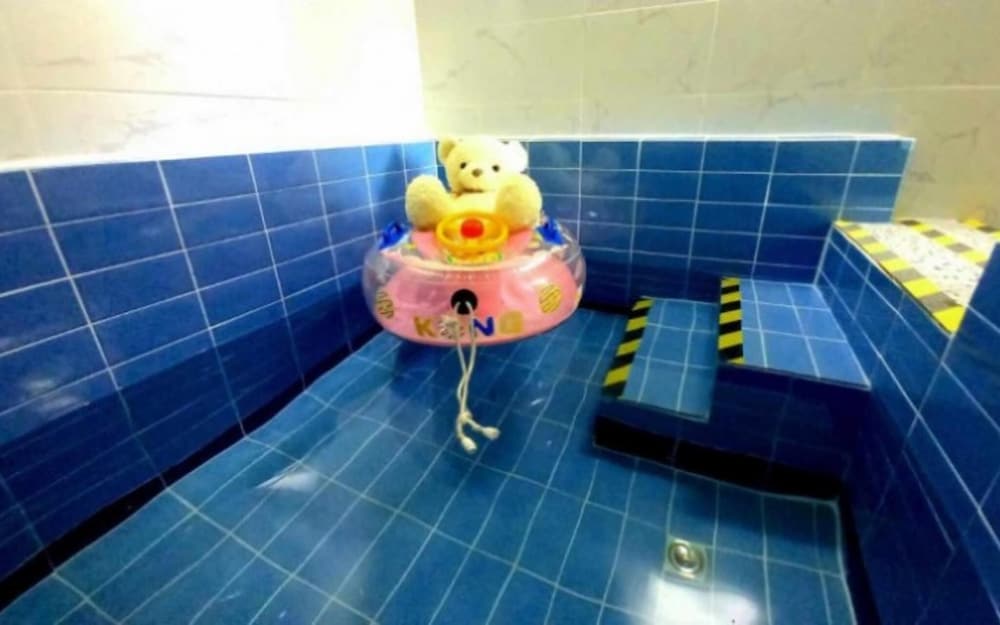 Photo 42